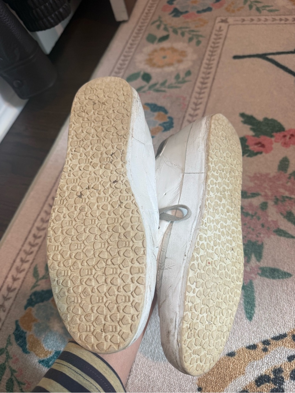Golden Goose White Leather Sneakers with Gold Star - Size 41 - Picture 4 of 9